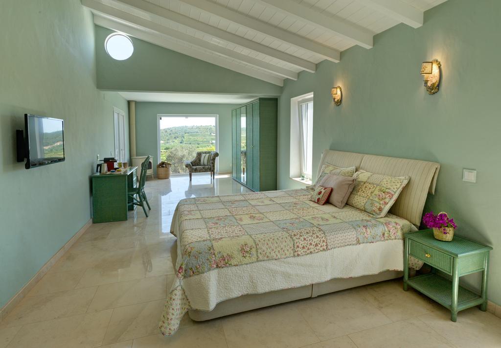 Bed and Breakfast Gato Preto De Silves - Adults Only Habitación foto